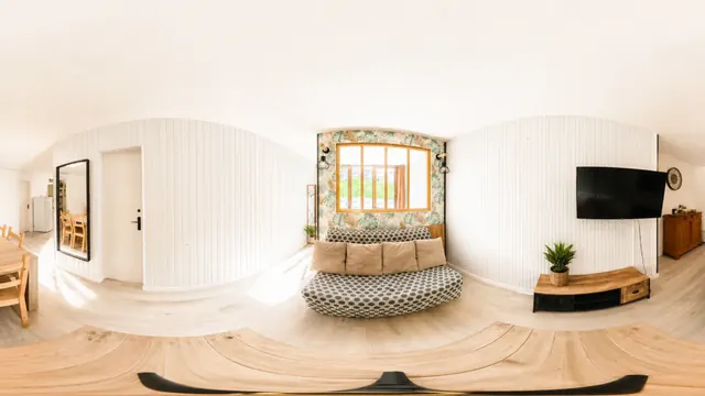 Prévisualisation 360 du salon d’Arc Immo